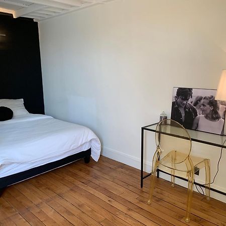 Superbe Appartement Tour Eiffel Parijs Buitenkant foto