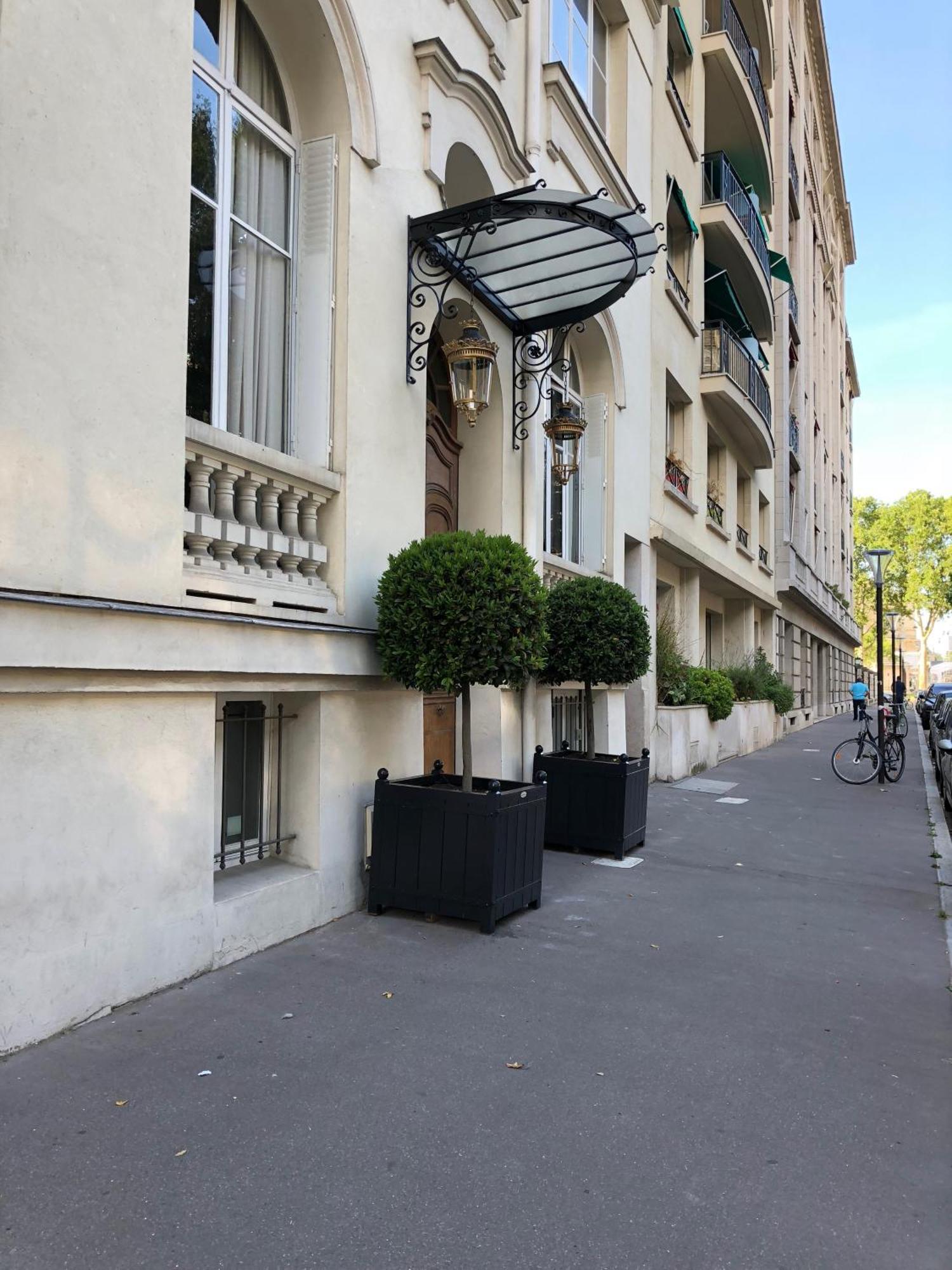 Superbe Appartement Tour Eiffel Parijs Buitenkant foto
